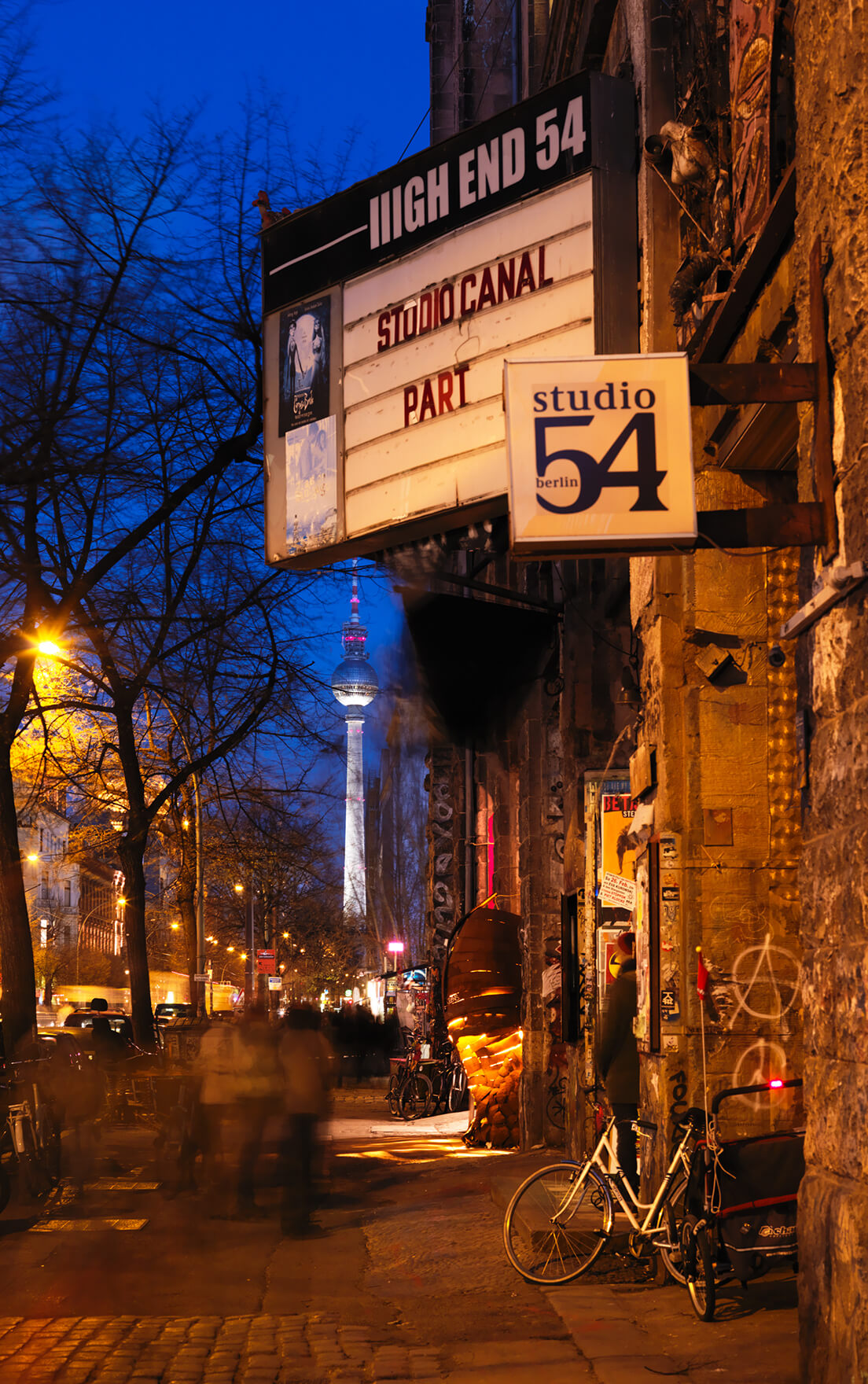 059-HighEnd-Berlin-07653-21x13cm-300dpi