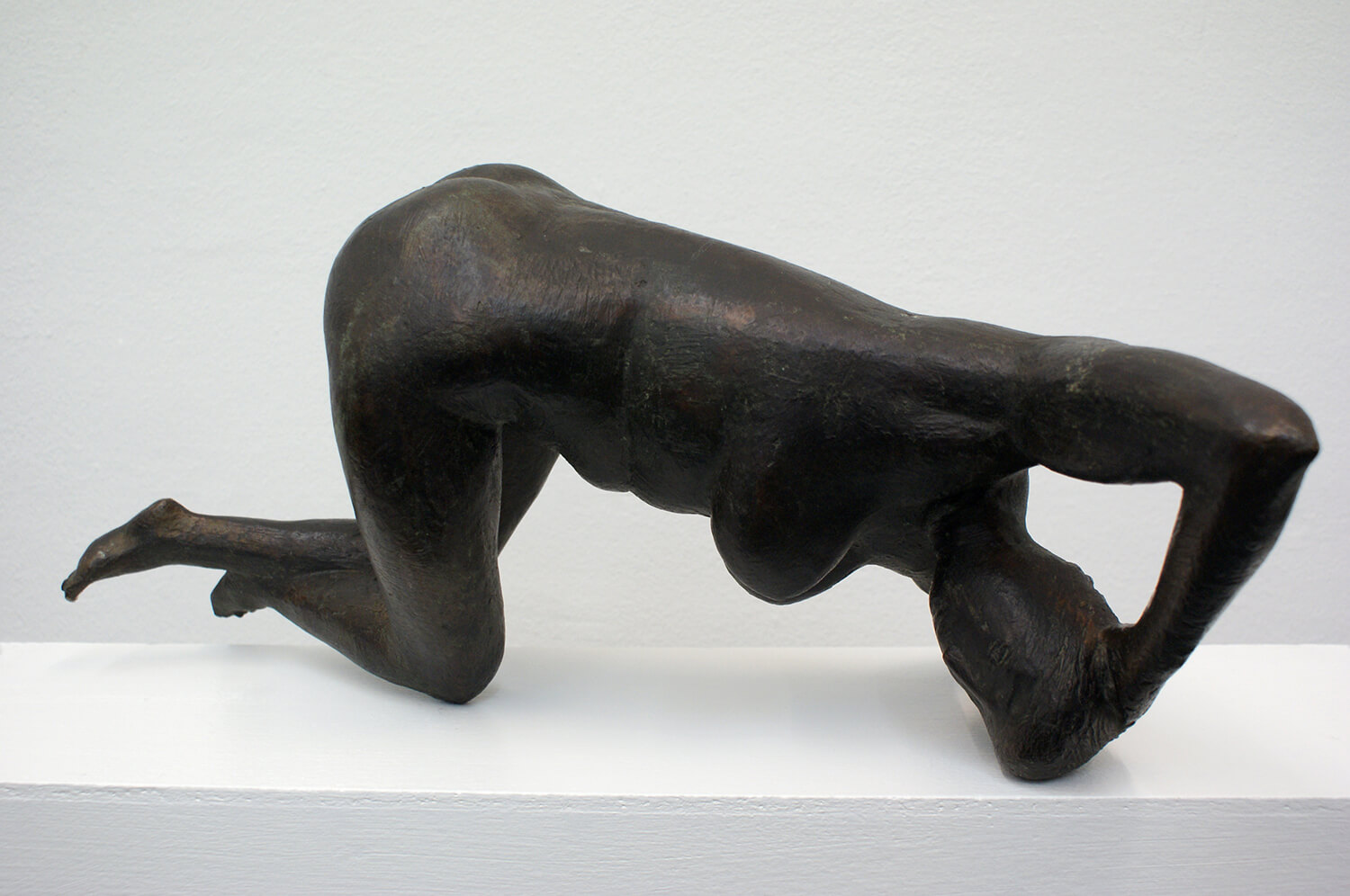 Waldemar Grzimek, Kriechende, 1961, Bronze, 1 Guss, Höhe 30 cm